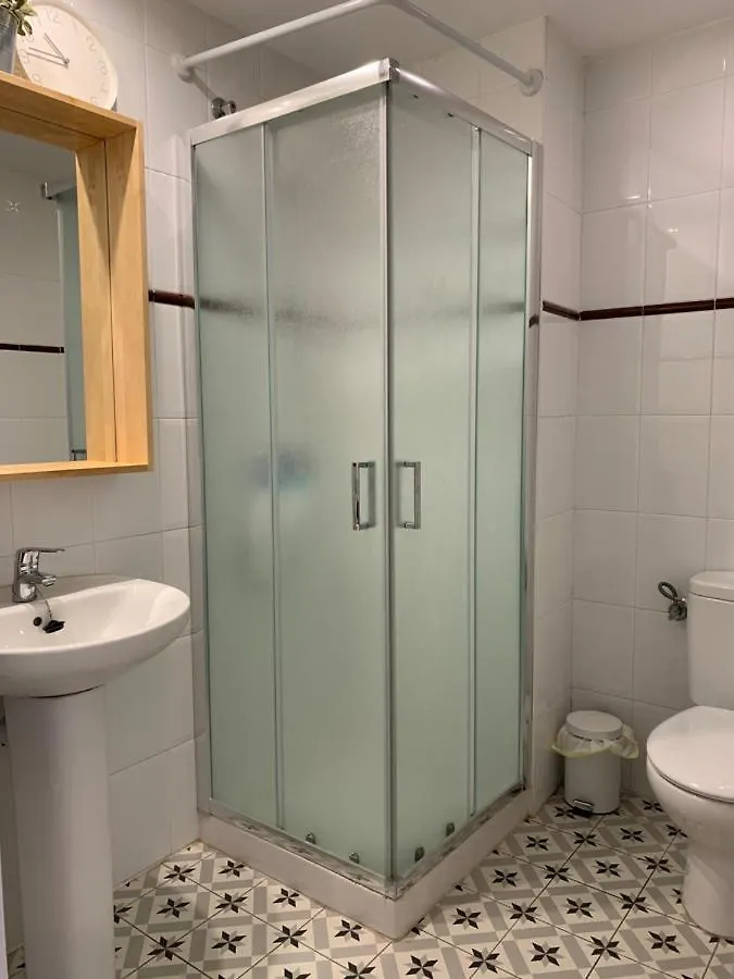 Habitacion Centrica Con Aire Acondicionado Bano Privado Nevera Cadaqués İspanya